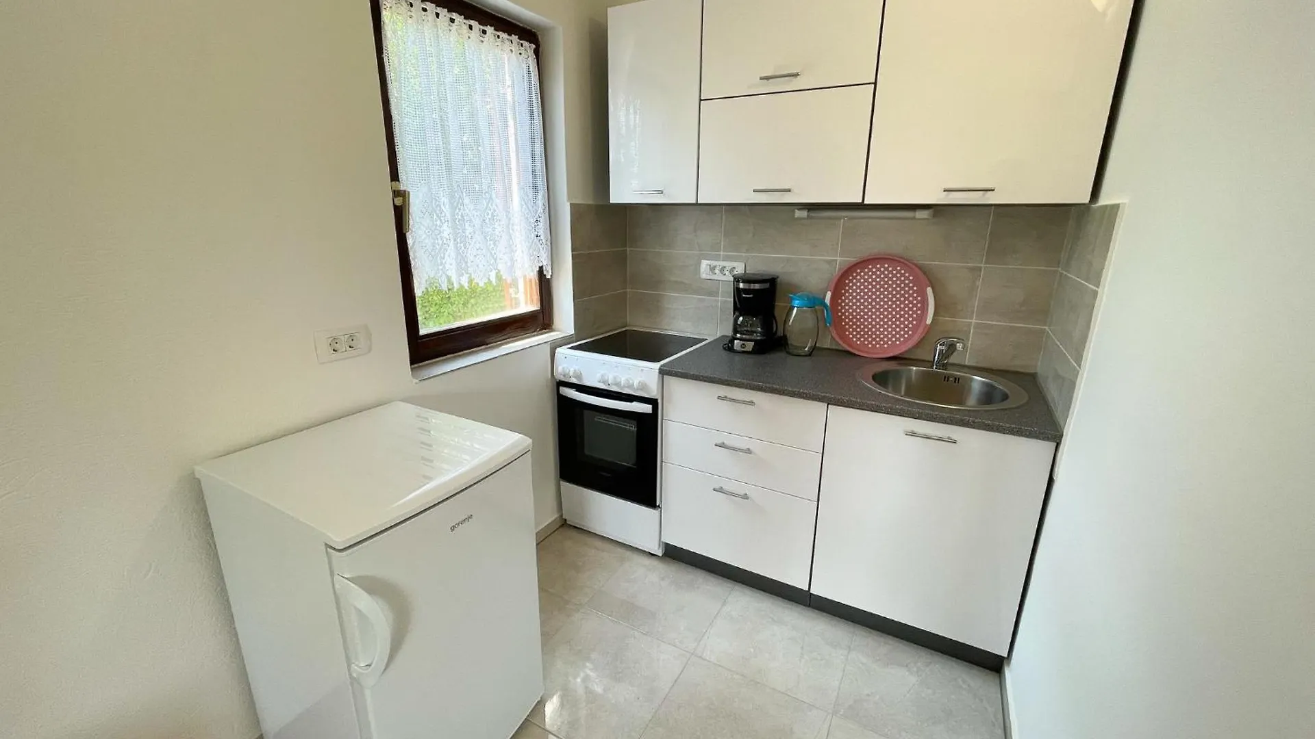 Apartments In Jadranovo 42257